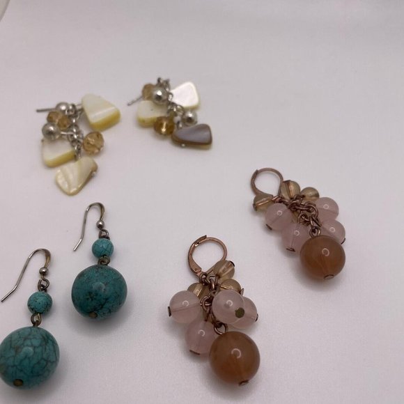Lot Of 3 Costume Earrings Pierced Dangle Drop Some Bead / Beaded - Picture 3 of 9